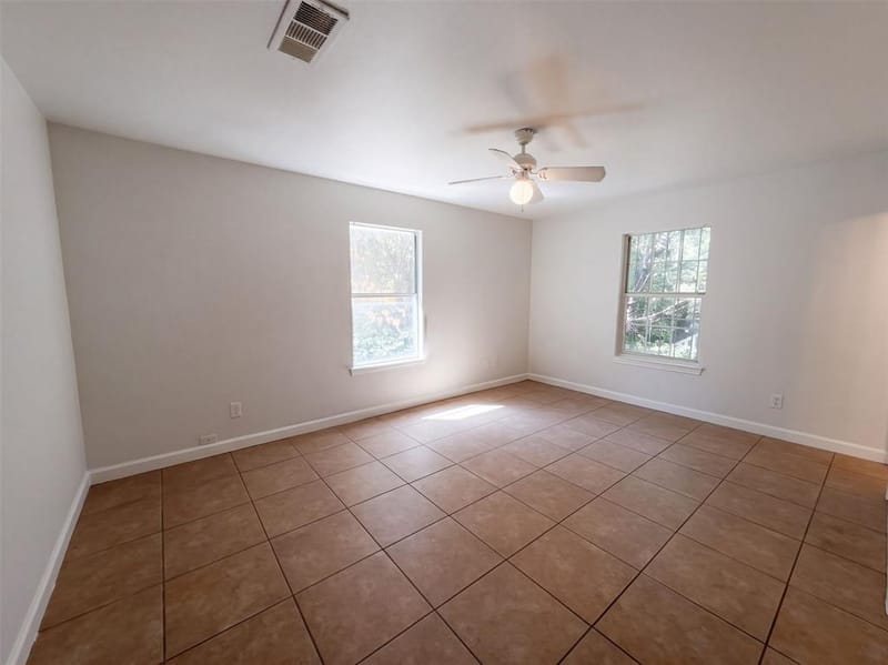 1322 E Waco Avenue, Dallas TX 75216 - Photo 10
