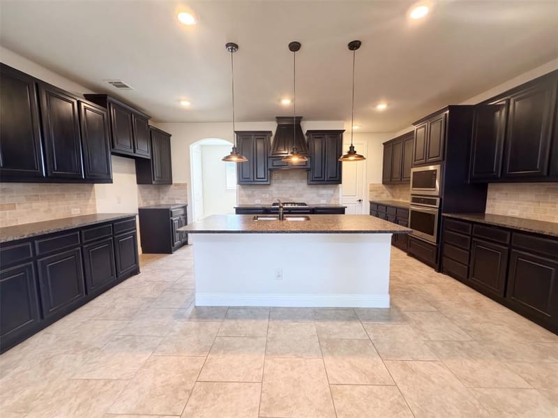 10832 Frost Place, McKinney TX 75071 - Photo 2
