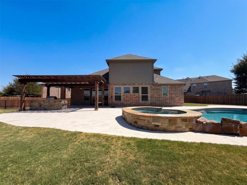 10832 Frost Place, McKinney TX 75071 - Photo 5