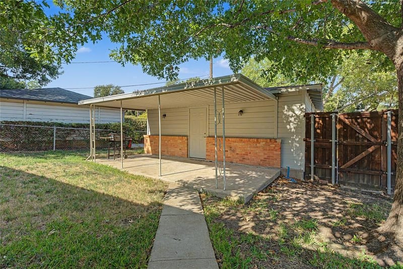 103 S Plymouth Road, Dallas TX 75211 - Photo 28
