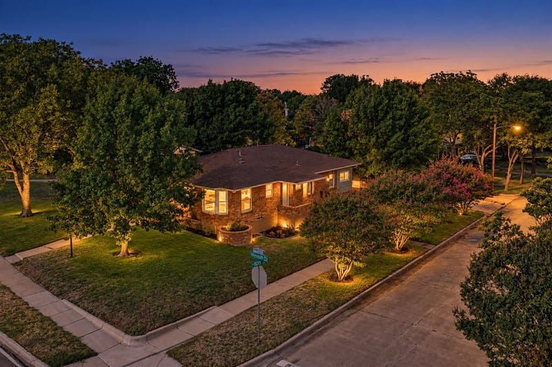 103 S Plymouth Road, Dallas TX 75211 - Photo 4