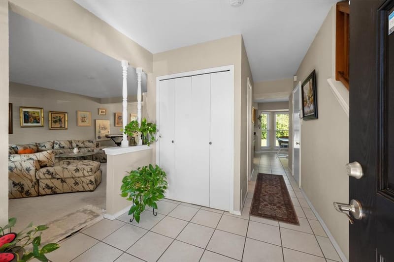 2215 Villanova Street, Arlington TX 76018 - Photo 2