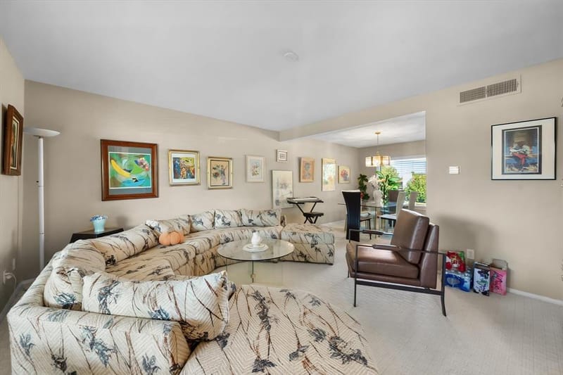 2215 Villanova Street, Arlington TX 76018 - Photo 3
