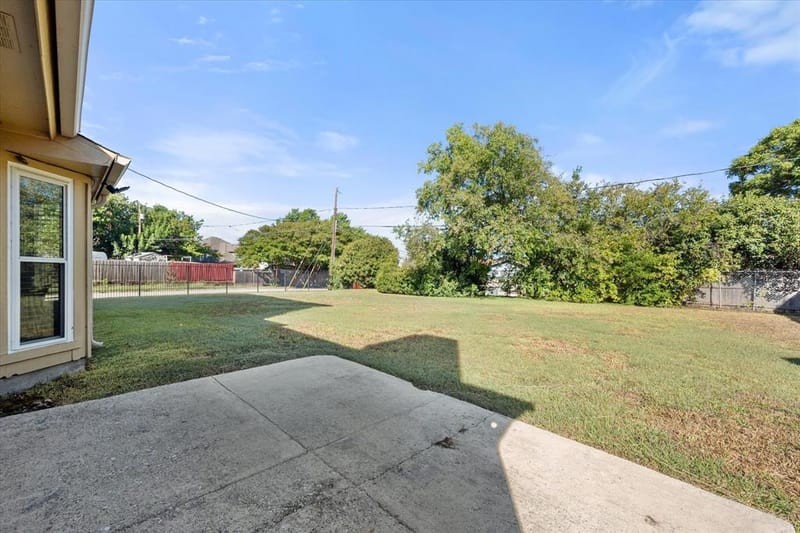 2215 Villanova Street, Arlington TX 76018 - Photo 28