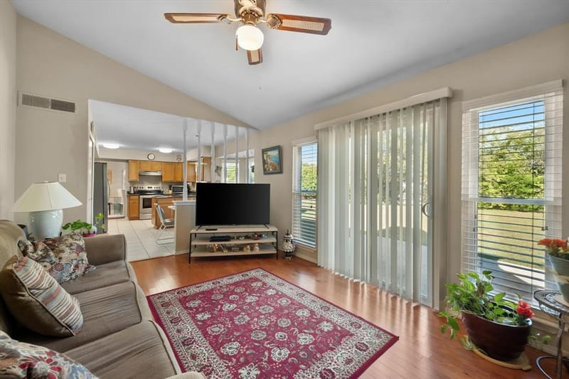 2215 Villanova Street, Arlington TX 76018 - Photo 18