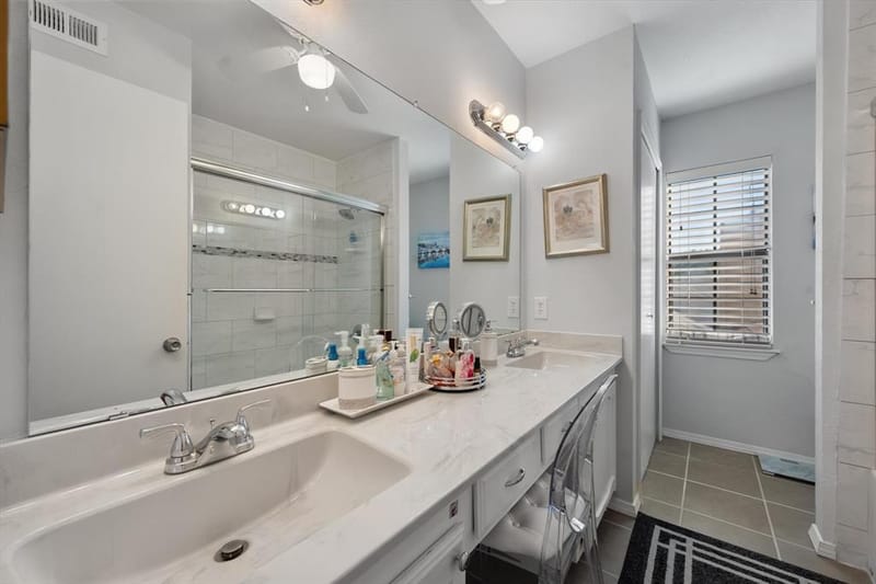 2215 Villanova Street, Arlington TX 76018 - Photo 21