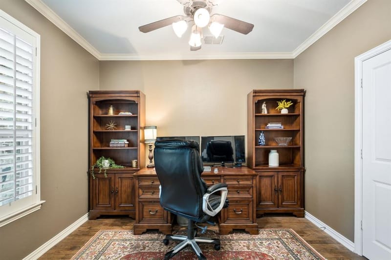 15605 Crown Cove Lane, Frisco TX 75035 - Photo 9