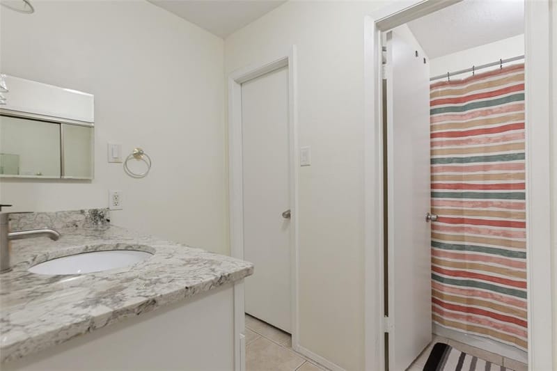 5981 Arapaho Road # 103, Dallas TX 75248 - Photo 22