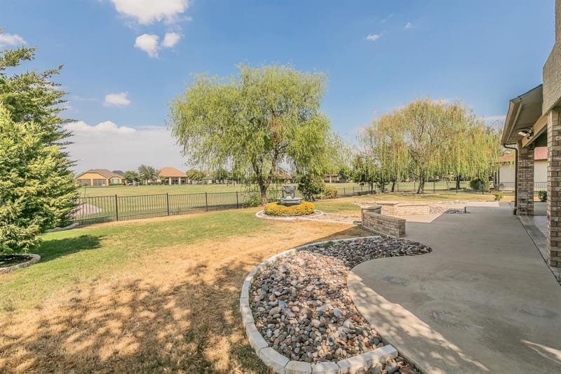 8701 Freeport Drive, Denton TX 76207 - Photo 3