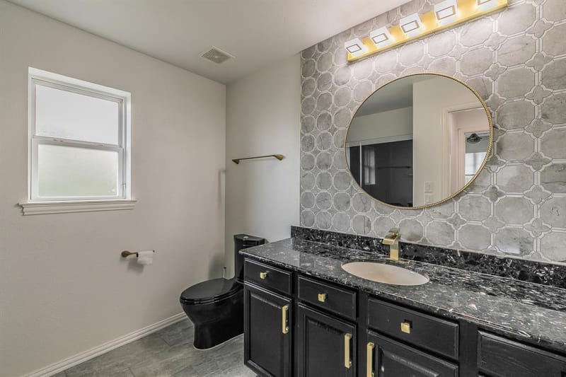 8701 Freeport Drive, Denton TX 76207 - Photo 30