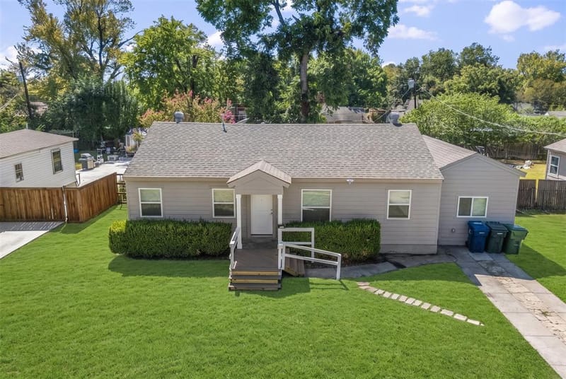 1608 Maple Drive, Garland TX 75042 - Photo 29