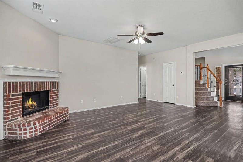 636 Tradewind Drive, Fort Worth TX 76131 - Photo 4