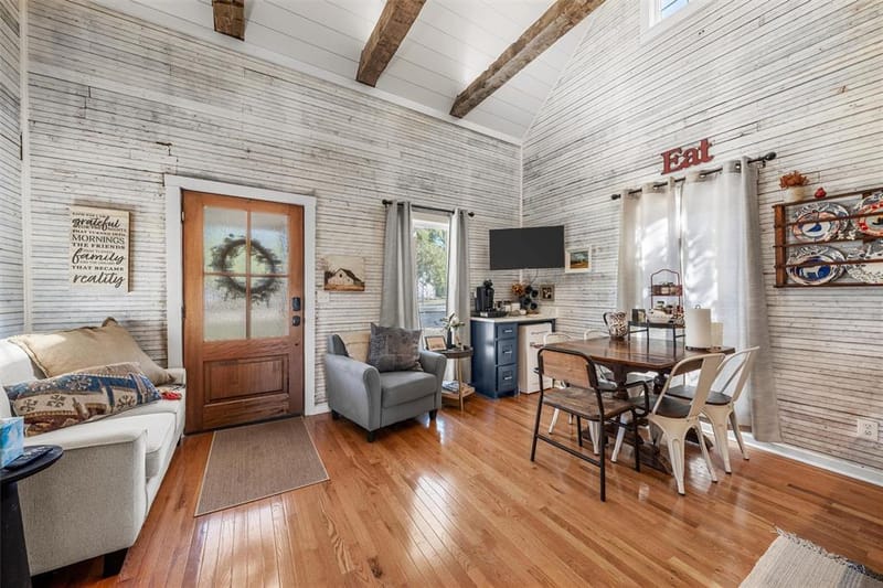 605 W Ronda Street, West TX 76691 - Photo 5
