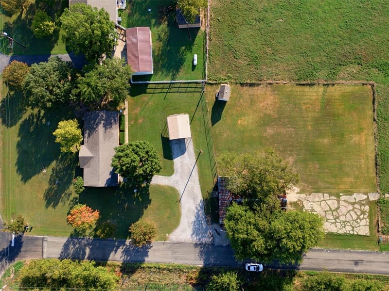 4341 Fm 428, Aubrey TX 76227 - Photo 11