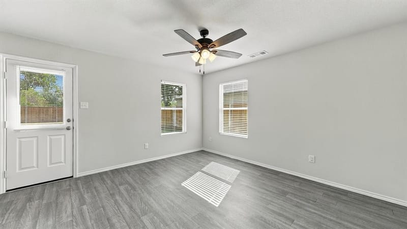 832 Eagles Nest Drive, Cleburne TX 76031 - Photo 6