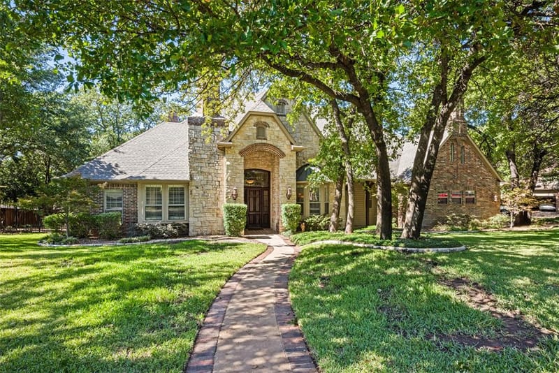 3824 La Mancha Lane, Denton TX 76205