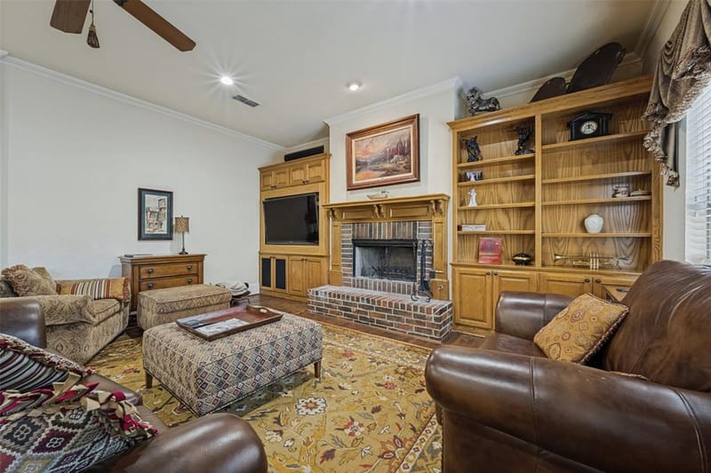 3824 La Mancha Lane, Denton TX 76205 - Photo 10