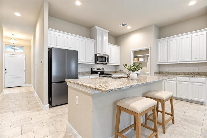 206 Hubbard Street, Hillsboro TX 76645 - Photo 4