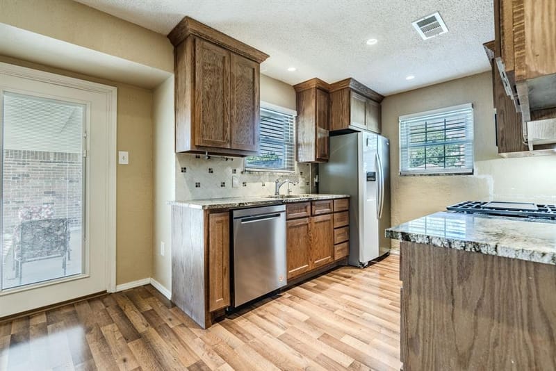 6941 Bennington Drive, Watauga TX 76148 - Photo 6