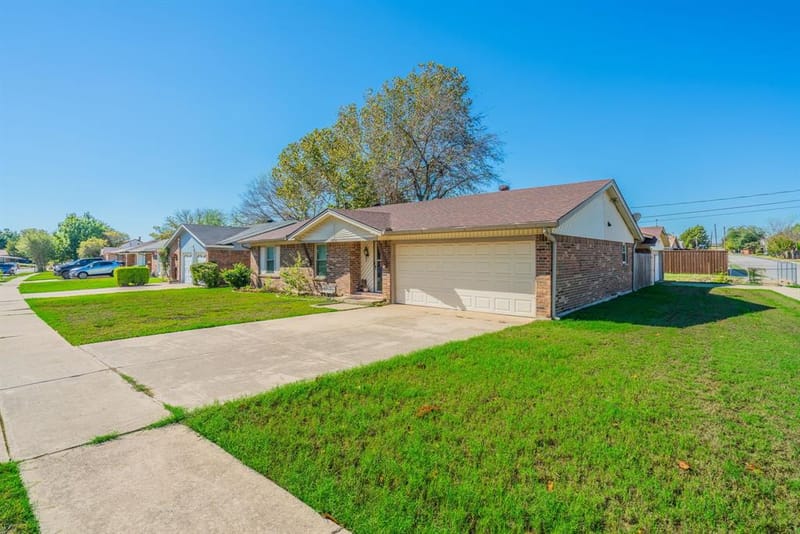 6941 Bennington Drive, Watauga TX 76148 - Photo 20