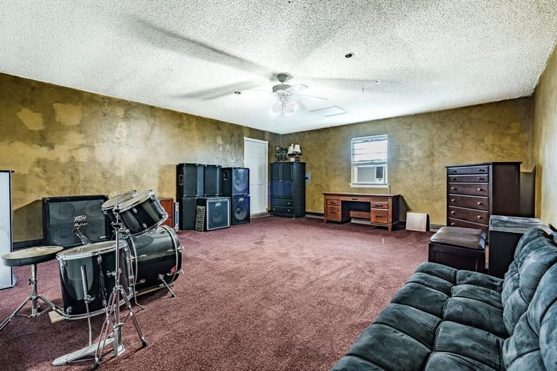 6941 Bennington Drive, Watauga TX 76148 - Photo 18