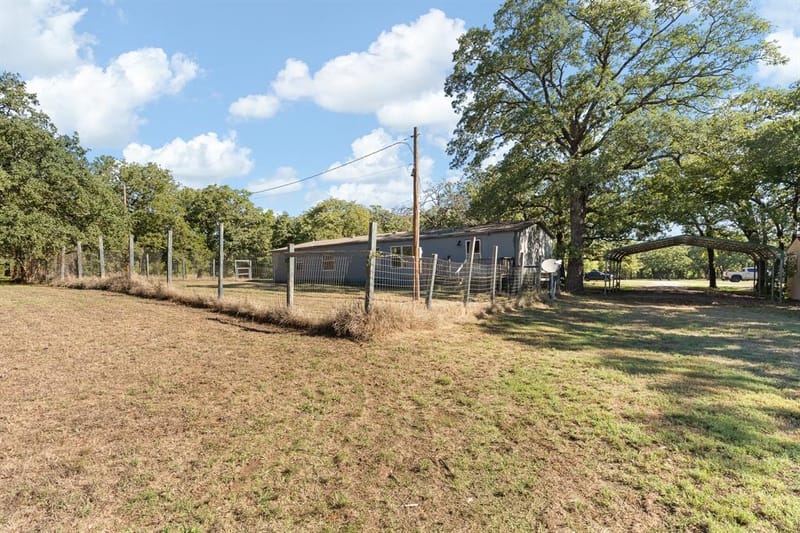 3104 Rolling Oaks Drive, Cleburne TX 76031 - Photo 27