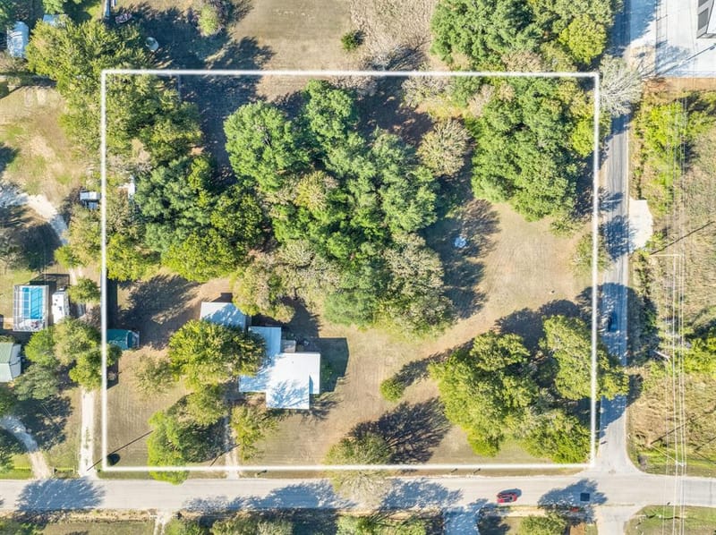 404 Cleveland Road, Granbury TX 76049 - Photo 2