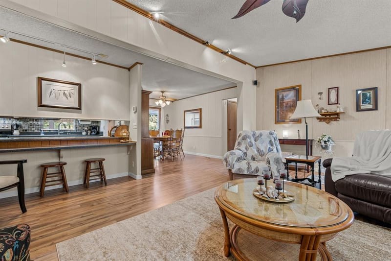 404 Cleveland Road, Granbury TX 76049 - Photo 9