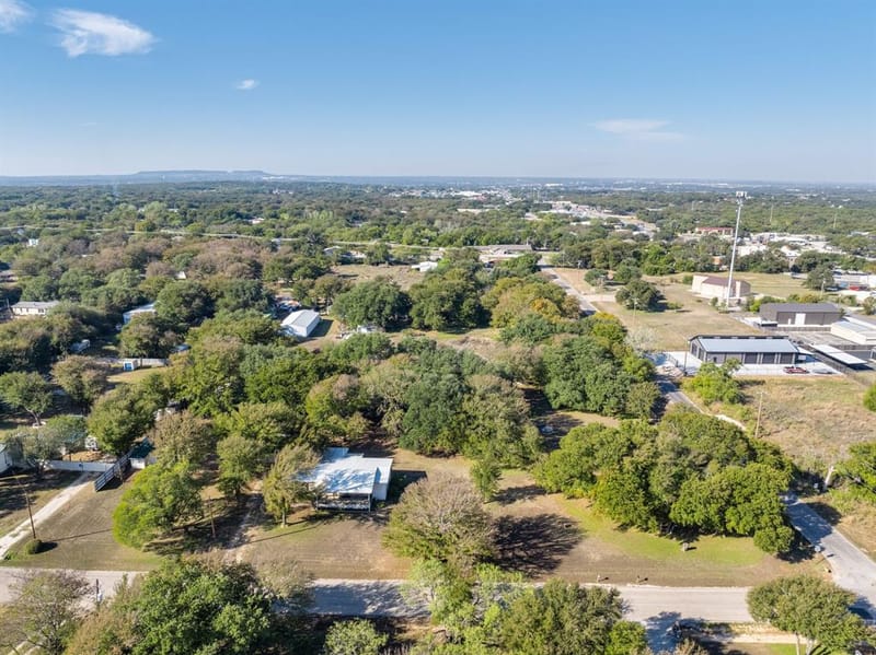 404 Cleveland Road, Granbury TX 76049 - Photo 39