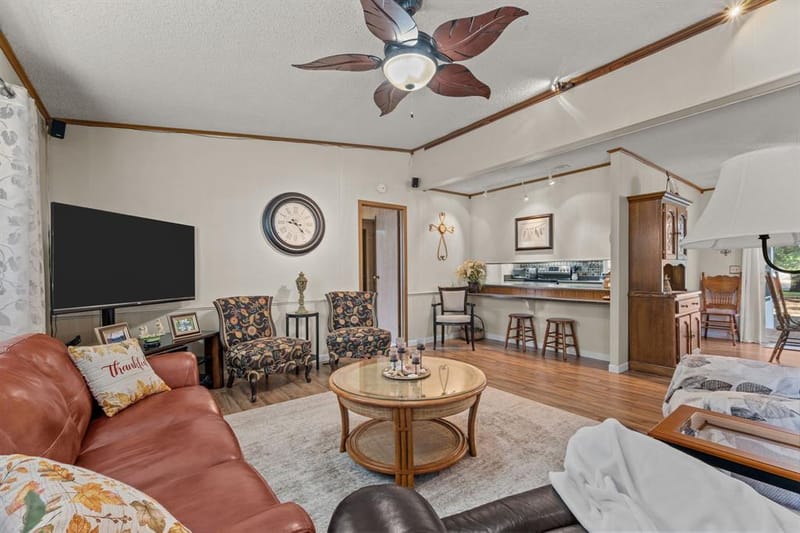 404 Cleveland Road, Granbury TX 76049 - Photo 8