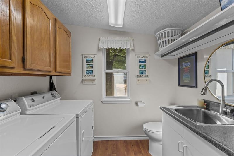 404 Cleveland Road, Granbury TX 76049 - Photo 25