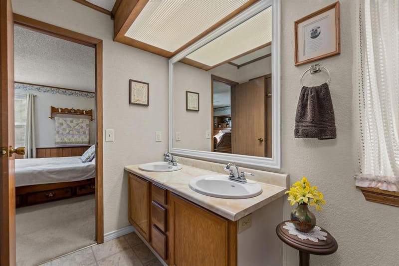 404 Cleveland Road, Granbury TX 76049 - Photo 21