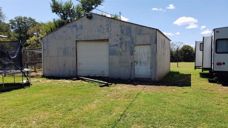 1440 S Keller Road, Mineral Wells TX 76067 - Photo 25
