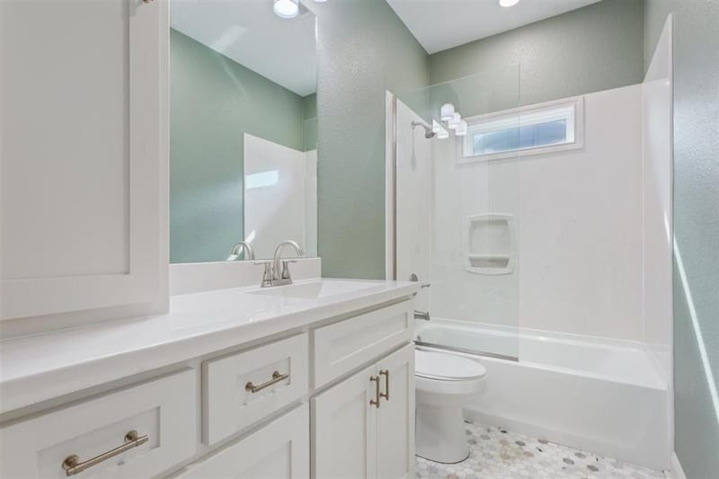 308 N Main Street, McGregor TX 76657 - Photo 22