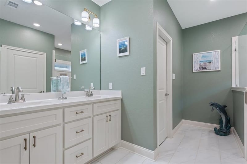 308 N Main Street, McGregor TX 76657 - Photo 18