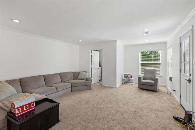 714 NW 6th Street, Grand Prairie TX 75050 - Photo 11