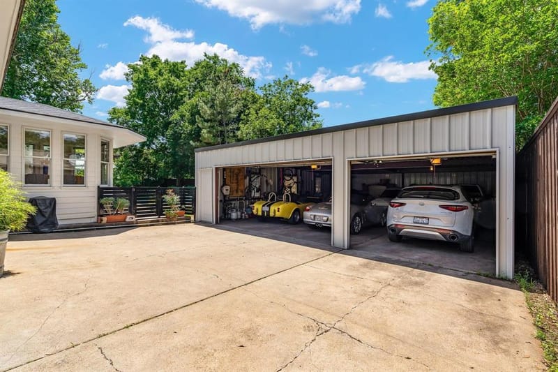 10409 Remington Lane, Dallas TX 75229 - Photo 20