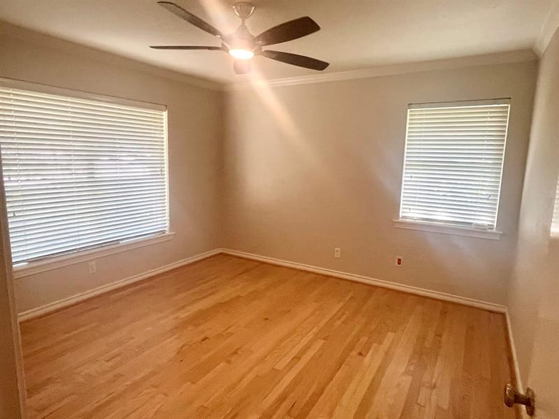 10409 Remington Lane, Dallas TX 75229 - Photo 14