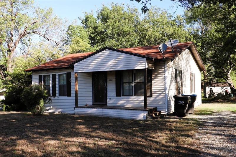2308 Gilmer Street, Caddo Mills TX 75135 - Photo 2