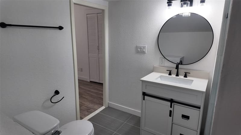 215 S Walker Street, Mesquite TX 75149 - Photo 8