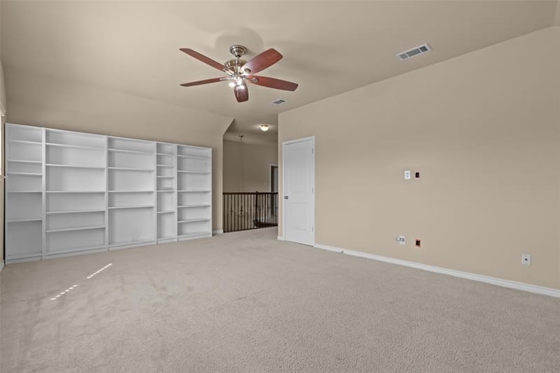 1305 Realoaks Drive, Fort Worth TX 76131 - Photo 13