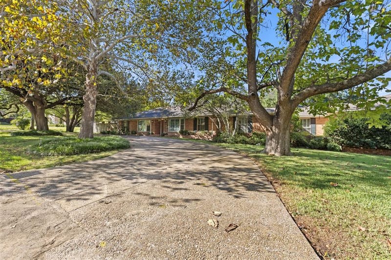 7010 S Janmar Drive, Dallas TX 75230 - Photo 10