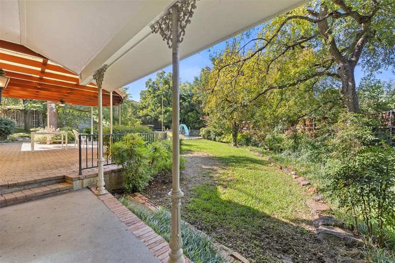 7010 S Janmar Drive, Dallas TX 75230 - Photo 33