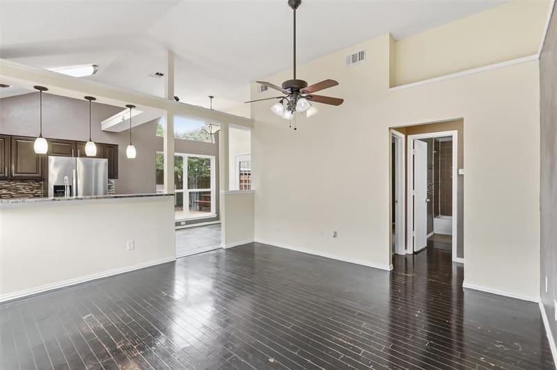2508 Countryside Lane, Fort Worth TX 76133 - Photo 2