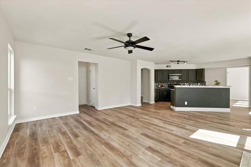 322 Ashley Oak Lane, Lake Dallas TX 75065 - Photo 6