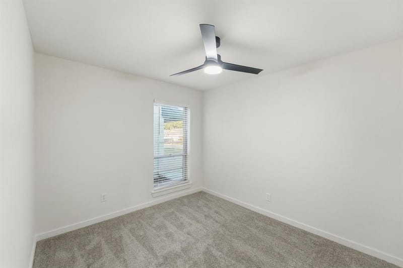 433 Rollingridge Lane, Garland TX 75043 - Photo 13