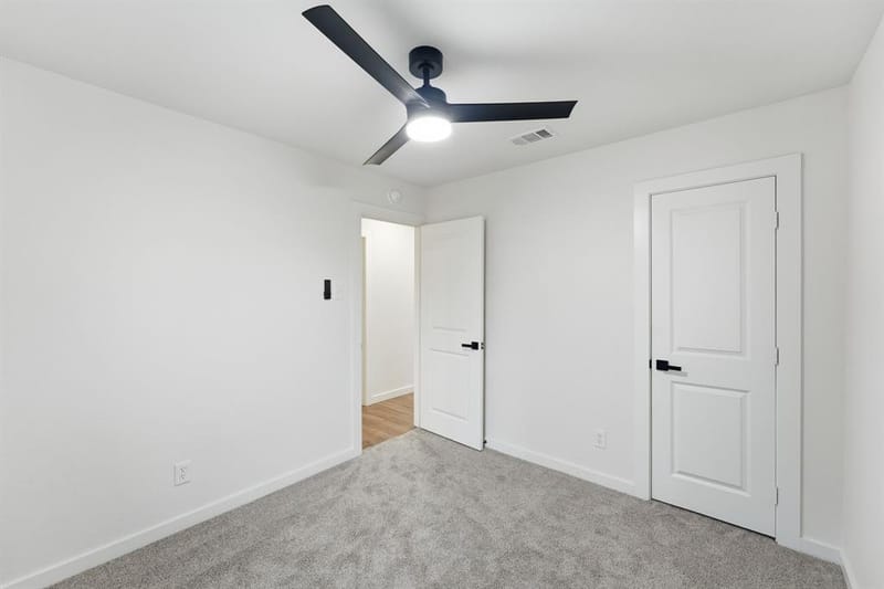 433 Rollingridge Lane, Garland TX 75043 - Photo 16