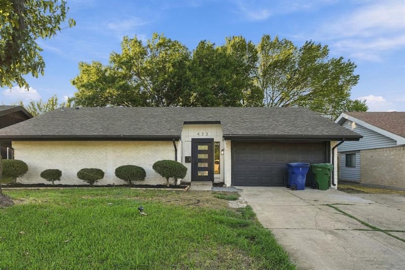 433 Rollingridge Lane, Garland TX 75043