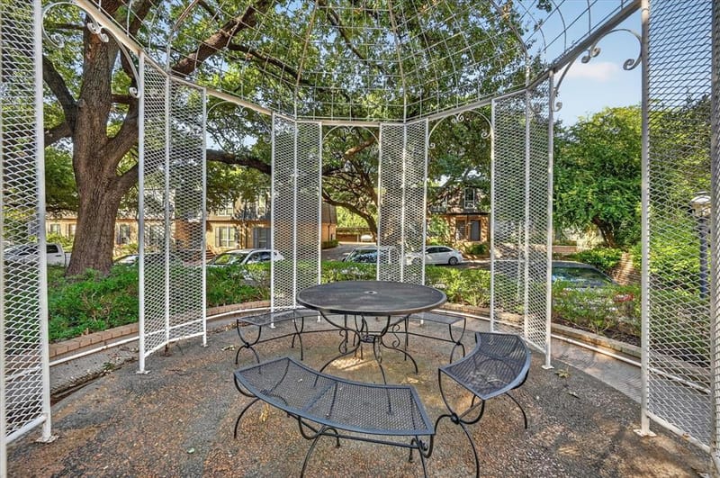 5043 Les Chateaux Drive # 214, Dallas TX 75235 - Photo 22
