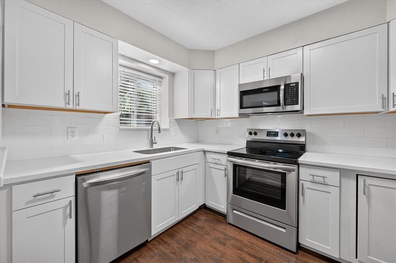 5043 Les Chateaux Drive # 214, Dallas TX 75235 - Photo 5